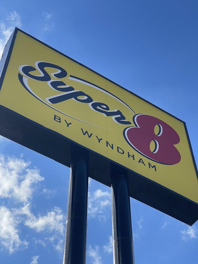 Super 8 By Wyndham San Antonio Downtown Ne Exterior foto