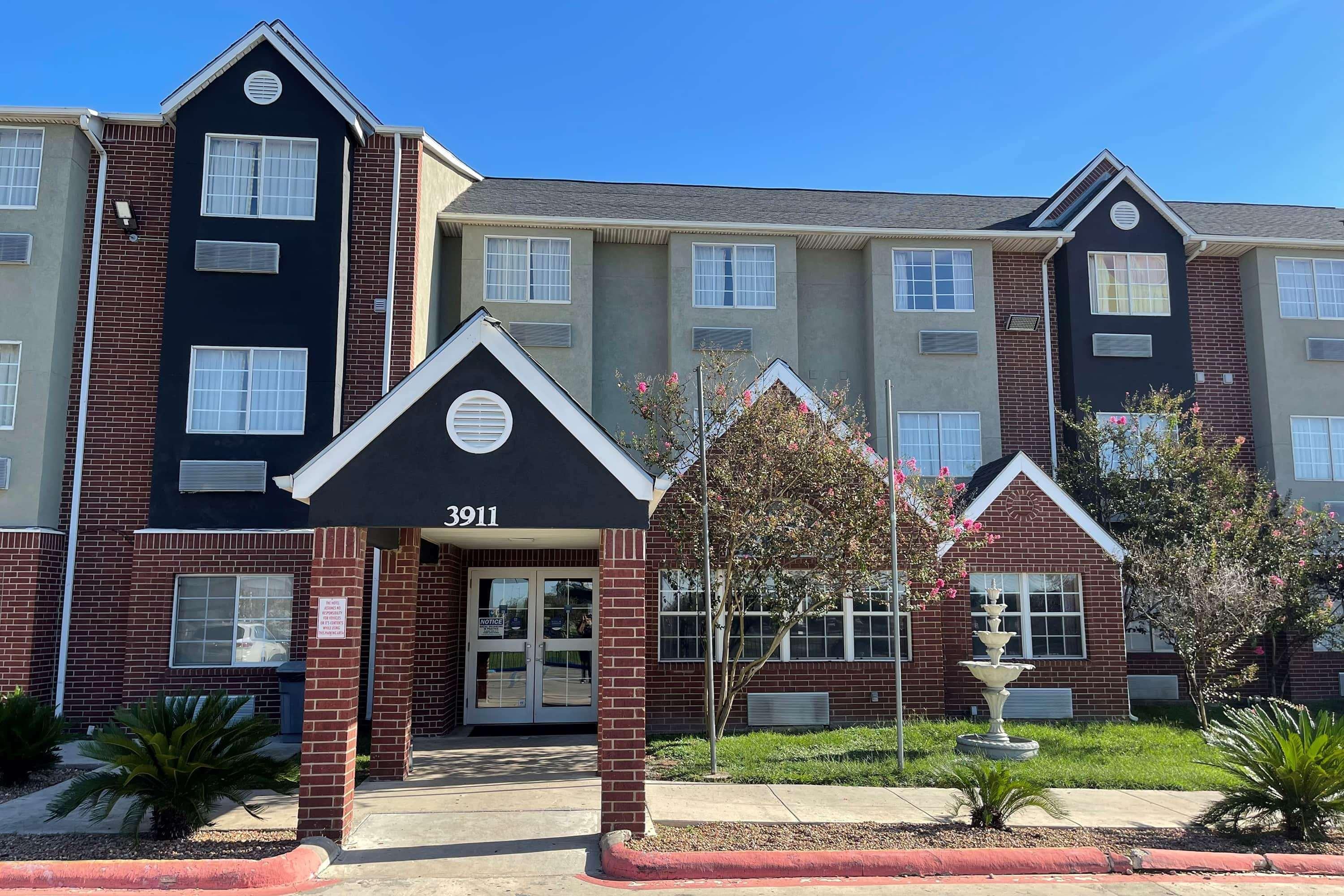 Super 8 By Wyndham San Antonio Downtown Ne Exterior foto